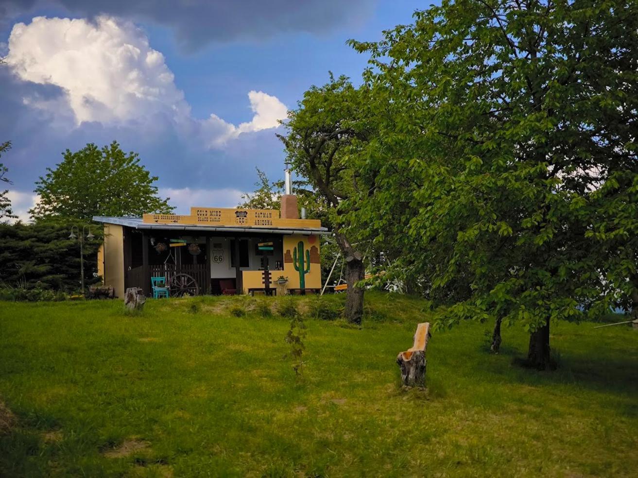 Ranch 66 - Zlatokopecka Chata Arizona Tršice Екстериор снимка